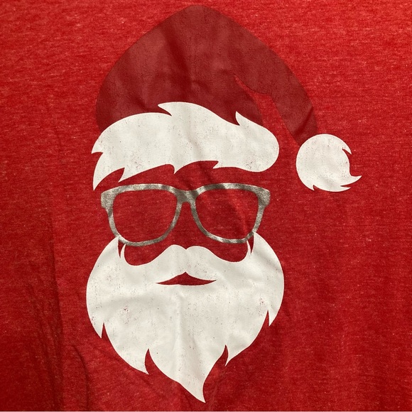 ⚡️ NWOT Womens Cool Santa tee size small - Picture 4 of 4